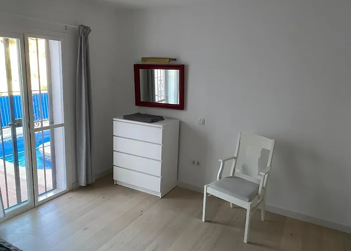 فيلة Casa Burriana نيرخا